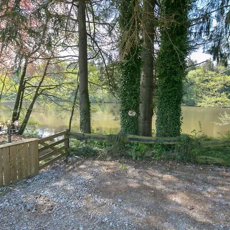 Holiday home La Douceur De L'oise Momignies